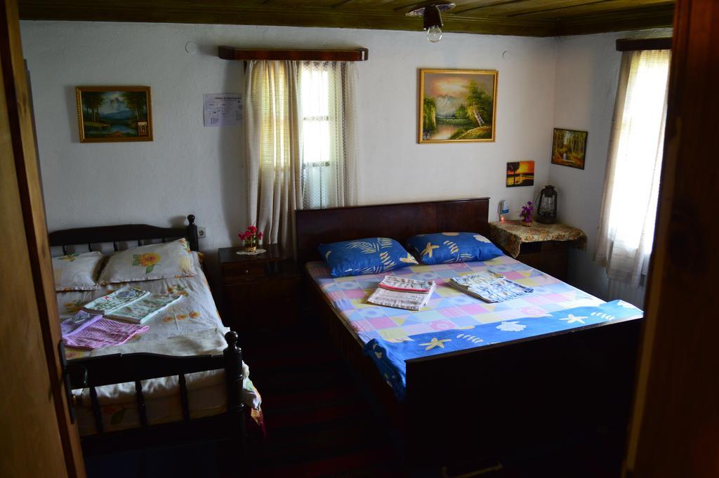 The Old House Guest House Obedinenie Szoba fotó